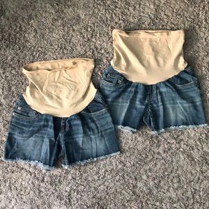 Maternity denim shorts